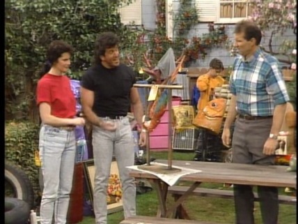 "Married… with Children" Yard Sale Technical Specifications