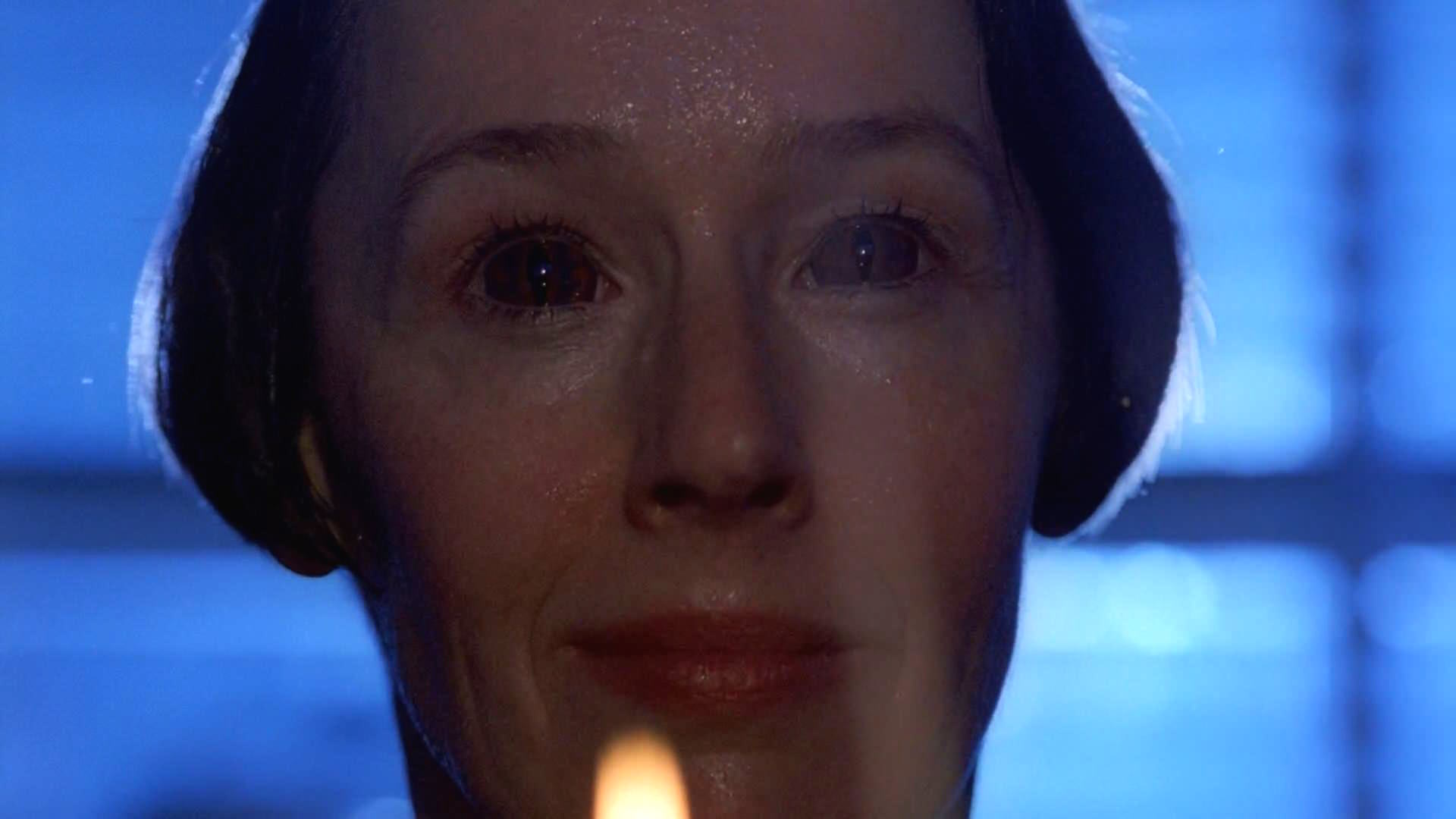&quot;The X-Files&quot; Die Hand Die Verletzt