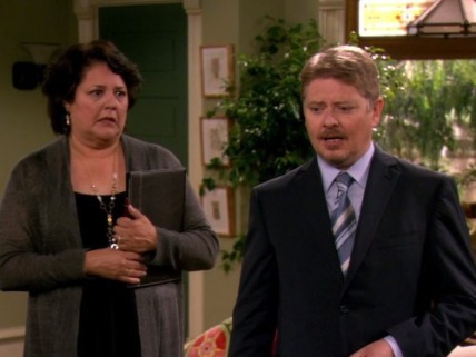"Hot in Cleveland" Good Luck Faking the Goiter Technical Specifications