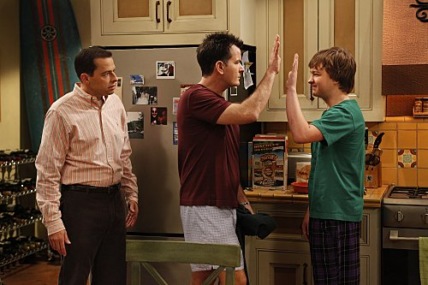 "Two and a Half Men" Three Girls and a Guy Named Bud Technical Specifications