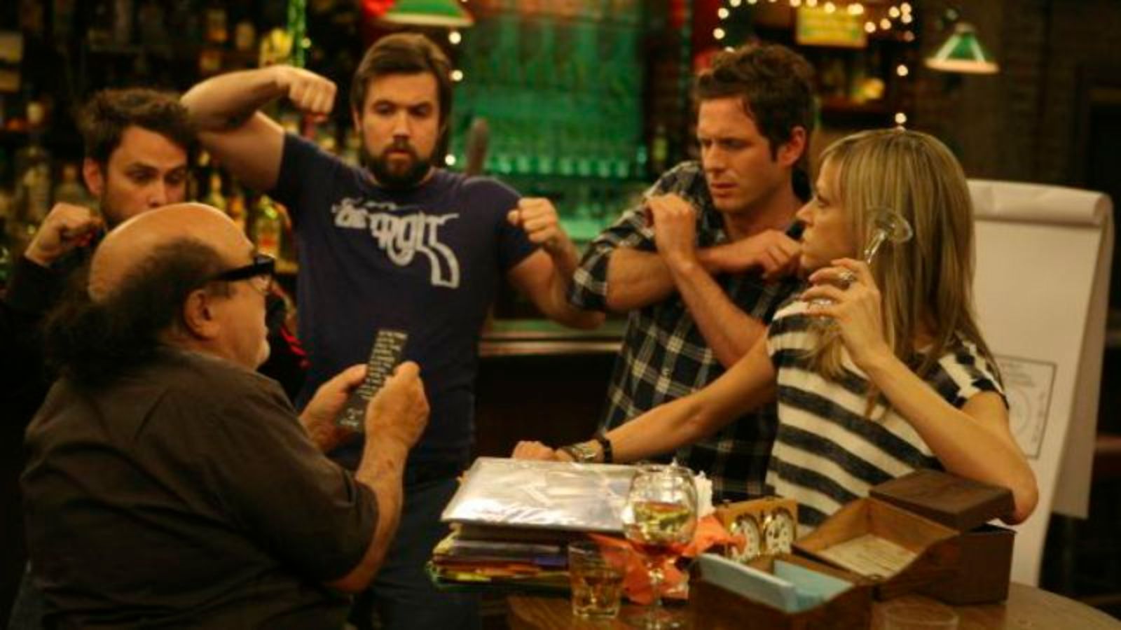 "It's Always Sunny in Philadelphia" CharDee MacDennis: The Game of Games