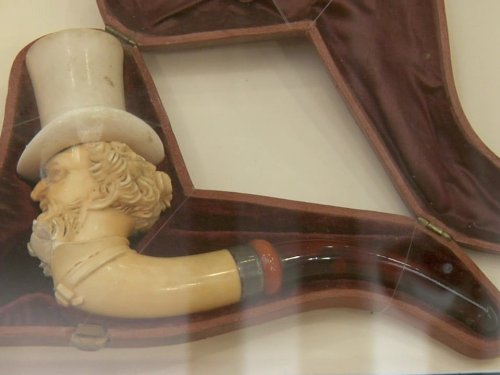 "Pawn Stars" Pipe Dreams