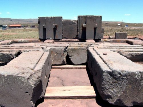 "Ancient Aliens" Mystery of Puma Punku