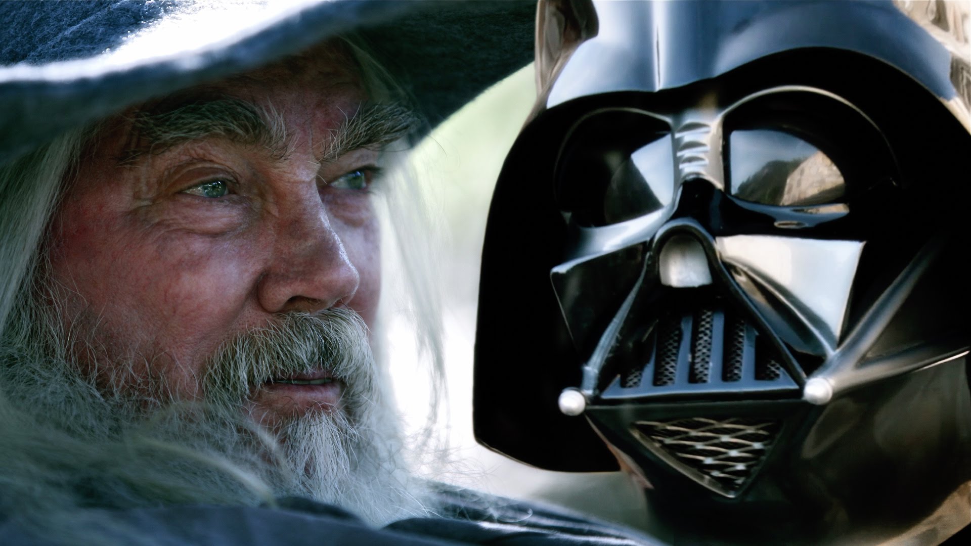 &quot;Super Power Beat Down&quot; Darth Vader vs. Gandalf