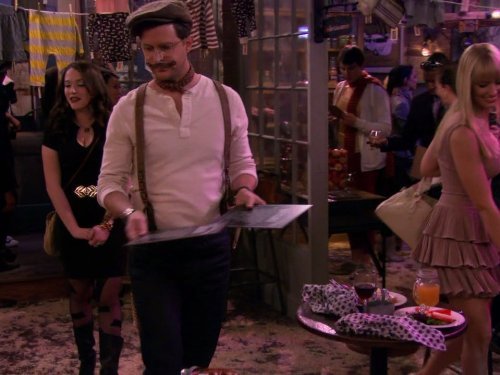 "2 Broke Girls" And the 'It' Hole