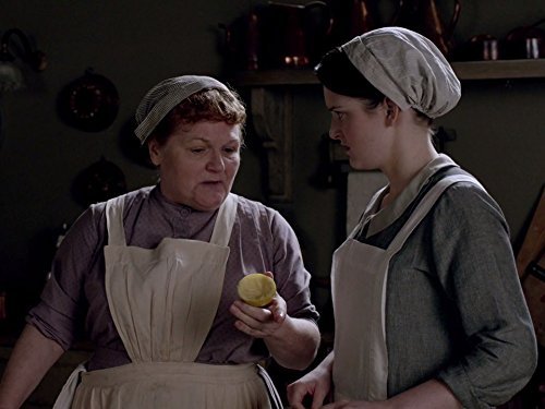 "Downton Abbey" Episode #5.1