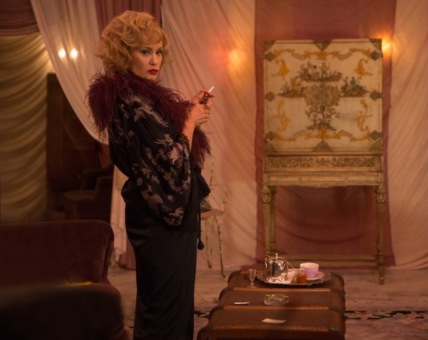 "American Horror Story" Pink Cupcakes Technical Specifications
