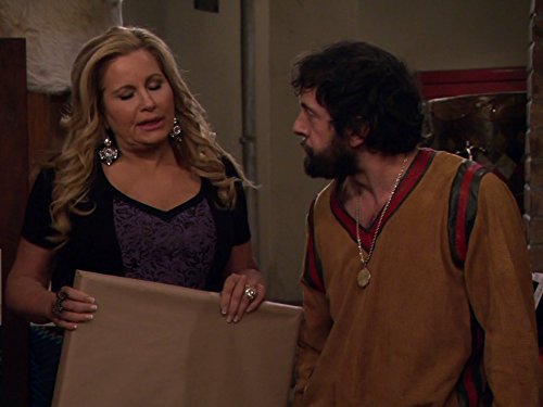 "2 Broke Girls" And the Move-In Meltdown