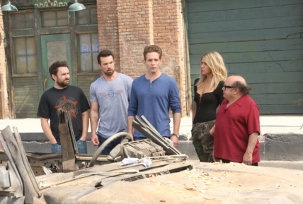 "It’s Always Sunny in Philadelphia" The Gang Gets New Wheels Technical Specifications