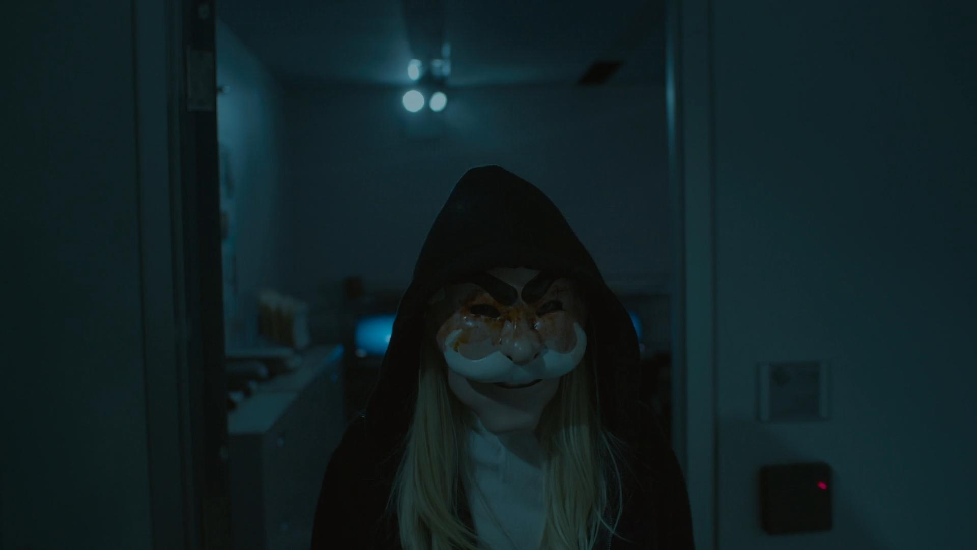 "Mr. Robot" eps3.4_runtime-err0r.r00